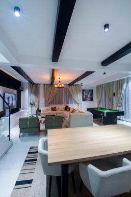 Cozy 2 Bedroom Maisonette Fully Furnished, Richmond Pearl Estate Off Freedom Way, Lekki Phase 1, Lekki, Lagos, Flat / Apartment for Rent