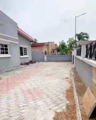 Distress 4 Bedrooms Detached Bungalow with Boyz Quarter, Mayfair Gardens Estate, Awoyaya, Ibeju Lekki, Lagos, Detached Bungalow for Sale