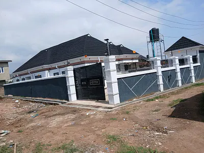 Beautiful Built of 3 Bedrooms Bungalow with Bq, Solar Light and CCTV