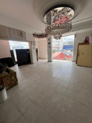 Bigger Shop Space Good for Phone Accessories Etc, Lekki Phase 1, Lekki, Lagos, Shop for Rent