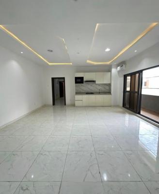 2 Bedroom Apartment with Swimming Pool, Lekki Phase 1, Lekki, Lagos, Flat / Apartment for Rent