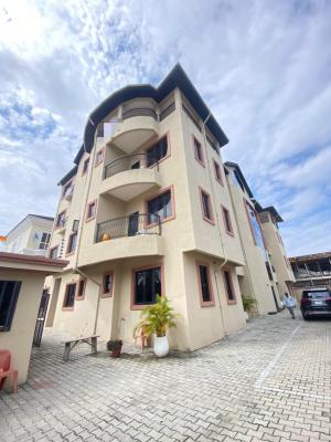 Serviced 3 Bedroom Spacious Apartmen with Bq Available, Lekki Phase 1, Lekki Phase 1, Lekki, Lagos, Flat / Apartment for Rent