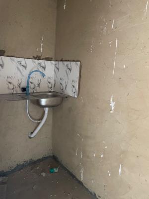 Newly Built Room Selfcon, Yaba, Yaba, Lagos, Flat / Apartment for Rent