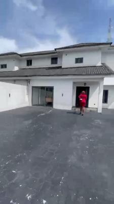 Very Spacious Modern Duplex with Bq, Lekki Phase 1, Lekki, Lagos, Semi-detached Duplex for Rent