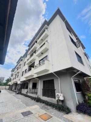 Spacious 3-bedroom Apartment with Bq, Old Ikoyi, Ikoyi, Lagos, Flat / Apartment for Rent
