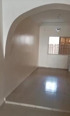 Nice 3bedroom Flat, 1st& Ground Floor Tarred Rd, Wuye Main( Tarred Rd), Wuye, Abuja, Flat / Apartment for Rent