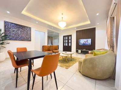 Premium 3-bedroom Serviced Apartment with Snooker Board & 24/7 Power, Premium 3-bedroom Serviced Apartment with Snooker Board & 24/7 Power, Lekki Phase 1, Lekki, Lagos, Flat / Apartment Short Let