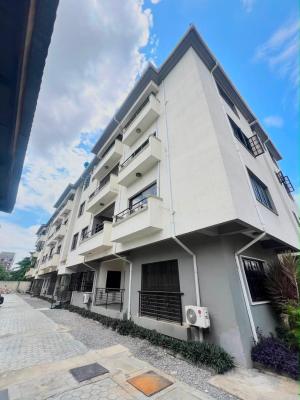 Spacious 3 Bedroom Ground Floor Apartment with Bq at Old Ikoyi, 5 Minutes Drive to Ikoyi Club, Old Ikoyi, Ikoyi, Lagos, Flat / Apartment for Sale