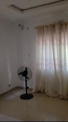 a Spacious Room Shared  in a 2bedroom Apt, Sangotedo, Ajah, Lagos, Flat / Apartment for Rent