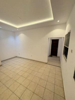 8 Units of Newly Renovated 1 Bedroom Apartment with Excellent Facilities, Ikota, Lekki, Lagos, Flat / Apartment for Rent