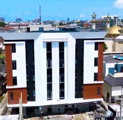 Luxury 2 Bedroom Apartment, Admiralty, Lekki Phase 1, Lekki, Lagos, Flat / Apartment for Sale