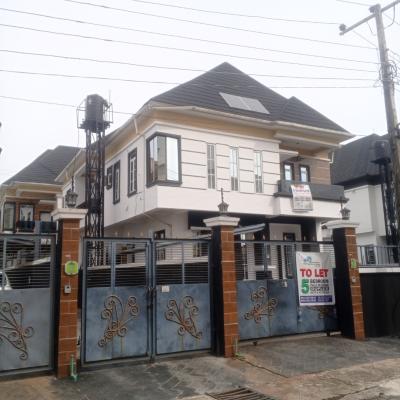 Detached 4 Bedroom Duplex with a Drive Way Suitable for a Family, Lekki County Road Close to Lekki-epe Expressway, Lekki, Lagos, Detached Duplex for Rent