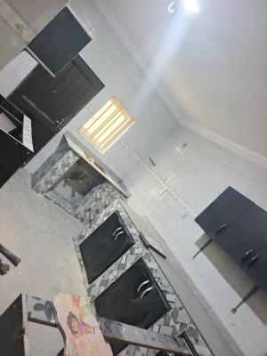 Luxury 2 Bedroom Flat, Olowora, Omole Phase 2, Ikeja, Lagos, Flat / Apartment for Rent