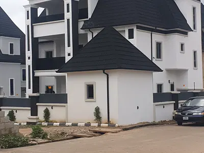 Luxury 5 Bedroom Detached Duplex with BQ