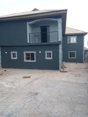 a Relatively Newly Built Block of Flat on 554 Sqm of Land in Ikorodu, Odogunyan, Ikorodu, Lagos, Block of Flats for Sale
