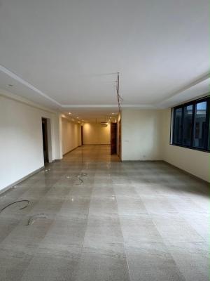 Tastefully Built  3 Bedroom Apartment + Bq, Lekki Phase 1, Lekki, Lagos, Flat / Apartment for Rent
