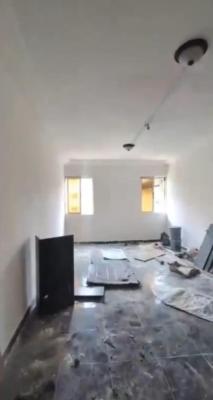 Very Good 2 Bedrooms Flat Ist Floor, Zone 2, Wuse, Abuja, Flat / Apartment for Sale