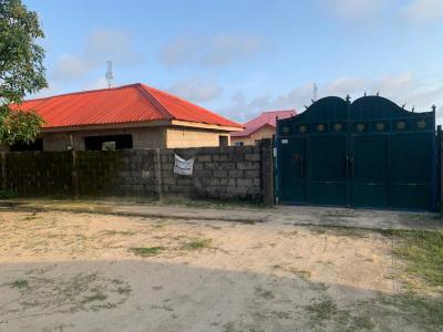 Luxury 2 Units of 4 Bedrooms Bungalows, Along Eleko Road, Olomowewe Village, Ibeju Lekki, Lagos, Detached Bungalow for Sale
