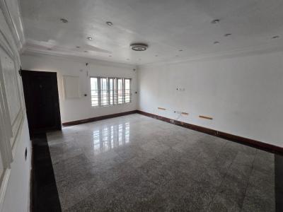 1-bedroom Apartment, Off Freedom Way, Lekki Phase 1, Lekki, Lagos, Mini Flat (room and Parlour) for Rent