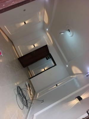 Spacious 2 Bedroom Flat(ensuite), Olawaiye Estate, Olowora, Magodo, Lagos, Flat / Apartment for Rent