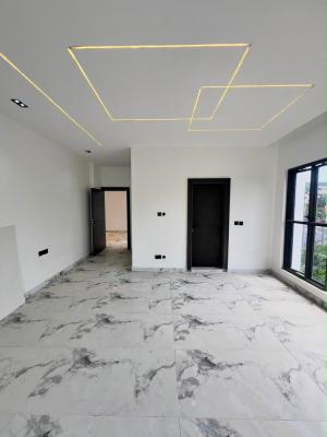 Luxury 2 Bedroom Flat on The 1st Floor in Secure & Serene Environment, Luxury 2 Bedroom Flat on The 1st Floor in Secure & Serene Environment, Ikoyi, Lagos, Flat / Apartment for Sale