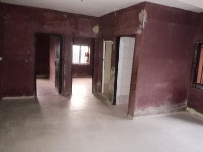 Spacious 2 Bedroom Flat with Wardrobes 1 Toilet 1 Bath, Off Governors Road, Ikotun, Lagos, Flat / Apartment for Rent