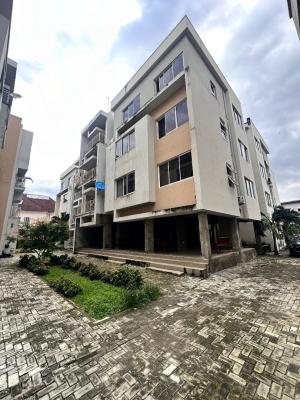 Newly Renovated 3 Bedroom Apartment, Lekki, Lagos, Flat / Apartment for Rent