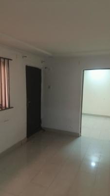Mini Flat, Cmd Road, Gra Phase 2, Magodo, Lagos, Mini Flat (room and Parlour) for Rent