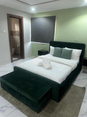 Furnished and Serviced Four Bedroom Flat, Victoria Island (vi), Lagos, Flat / Apartment for Rent