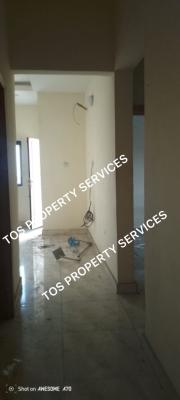 Standard 2 Bedroom Apartment, Sabo-alagomeji, Yaba, Lagos, Alagomeji, Yaba, Lagos, Flat / Apartment for Rent