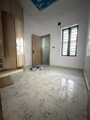 Single Room Shared Apartment, Royal Pine Estate, Lafiaji, Lekki, Lagos, House for Rent