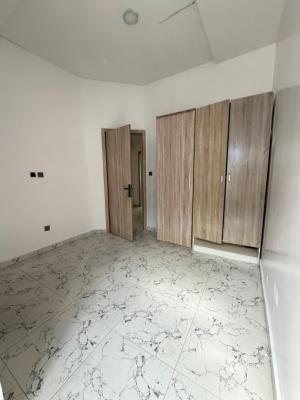 Single Shared Apartment, Royal Pine, Lafiaji, Lekki, Lagos, House for Rent