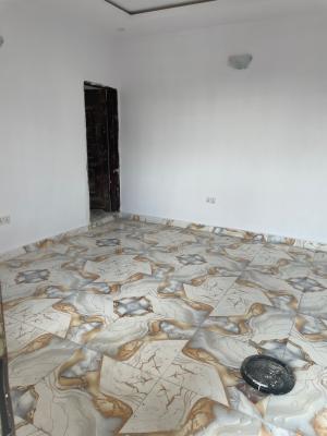 2 Bedroom Flat, Off Market Street, Shomolu, Lagos, Flat / Apartment for Rent
