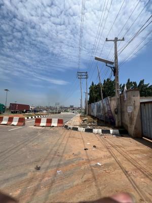 Massive Off Plan Apartment, Massive 2 Bedroom with Payment Plan, Maryland, Lagos, Flat / Apartment for Sale