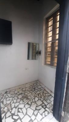 Spacious Bq, Grace Court, Orchid, Lekki, Lagos, Self Contain (single Rooms) for Rent