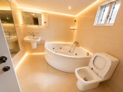 Clean 5 Bedroom Semi Detached Duplex with 2 Rooms BQ and Ac
