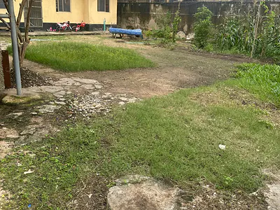 Full Plot of Land with Stand Alone 2 Bedroom Apartment