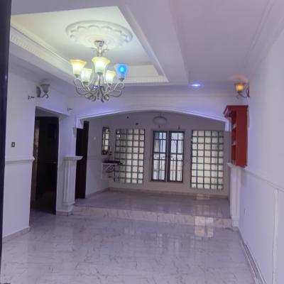 Luxurious Spacious 4bedroom Flat Upstairs, Unity Estate, Off Cooperative Villa Estate, Badore, Ajah, Lagos, Flat / Apartment for Rent