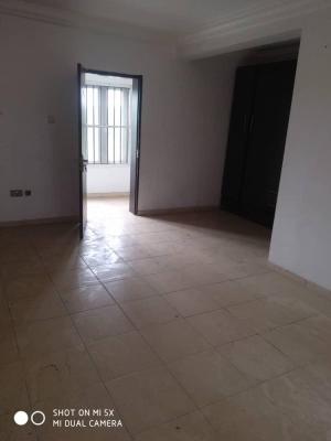 Service 3bedroom in an Estate, Greenville Estate Ajah, Badore, Ajah, Lagos, Flat / Apartment for Rent