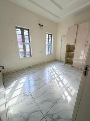 Single Room Upstairs, Osapa, Lekki, Lagos, Self Contain (single Rooms) for Rent