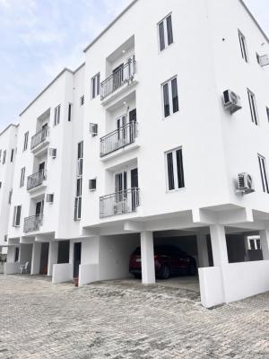 Newly Renovated 2 Bedroom Apartment, Lekki, Lagos, Flat / Apartment for Sale