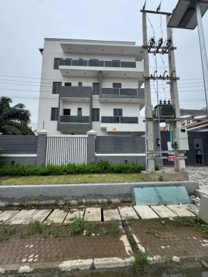 Luxury Standard 3 Bedroom Apartment + Bq, Lekki Phase 1, Lekki, Lagos, Flat / Apartment for Sale
