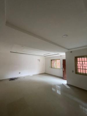 2-bedroom Apartment for -- Lekki Phase 1, Lekki Phase 1, Lekki, Lagos, Flat / Apartment for Rent