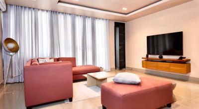 Clean and Cozy 2-bedroom Apartment W/ Fast Wi-fi +pool and Gym, Lekki Phase 1, Lekki, Lagos, Flat / Apartment Short Let