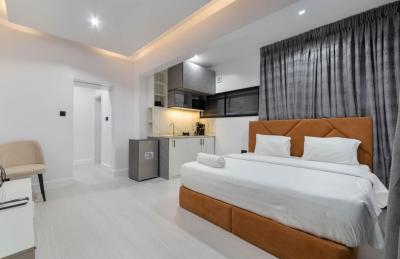 Premium  1-bedroom Apartment with Luxury Finishes, Admiralty, Lekki Phase 1, Lekki, Lagos, Flat / Apartment Short Let