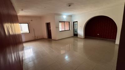 Fastest Finger: Spacious 1 Bedroom Apartment @ Utako