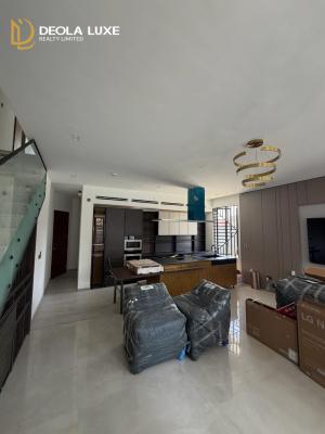 Contemporary 4 Bedroom Maisonette with BQ — Ikoyi, Lagos