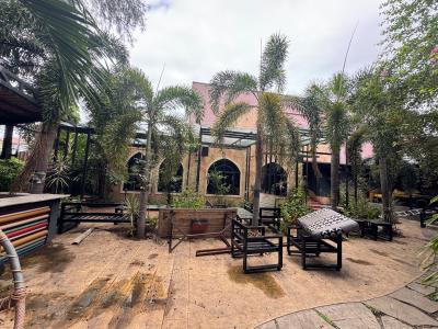 a Lounge Space Sitting on 1,200sqm Land Area in V/i, Victoria Island, Victoria Island (vi), Lagos, Restaurant / Bar for Rent