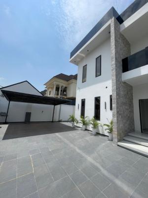 Fully Detached 5 Bedroom Duplex