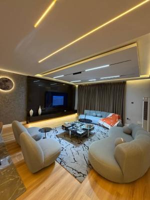 Luxury 2 Bedroom Waterfront Apartment Is Available at Admiralty Way, L, Lekki Phase 1, Lekki, Lagos, Flat / Apartment Short Let